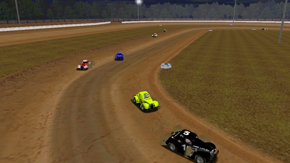 Speedy patiently works through lap cars after grabbing the lead -- Photo credit: viagra6car / HeatFinder